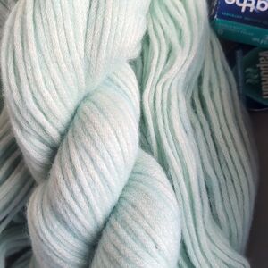 Soft Pale Green Yarn Bundle - Amelie